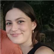 Imparto clases de francés para ayudar los alumnos con sus deberes o para un mejor nivel de langua